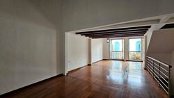 Upper Dickson Road (D8), Retail #569605151